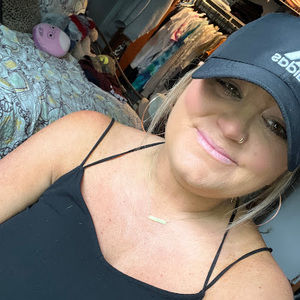 Meet your Posher, Jenny